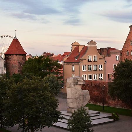 Hostel Przy Targu Rybnym Gdansk Dış mekan fotoğraf