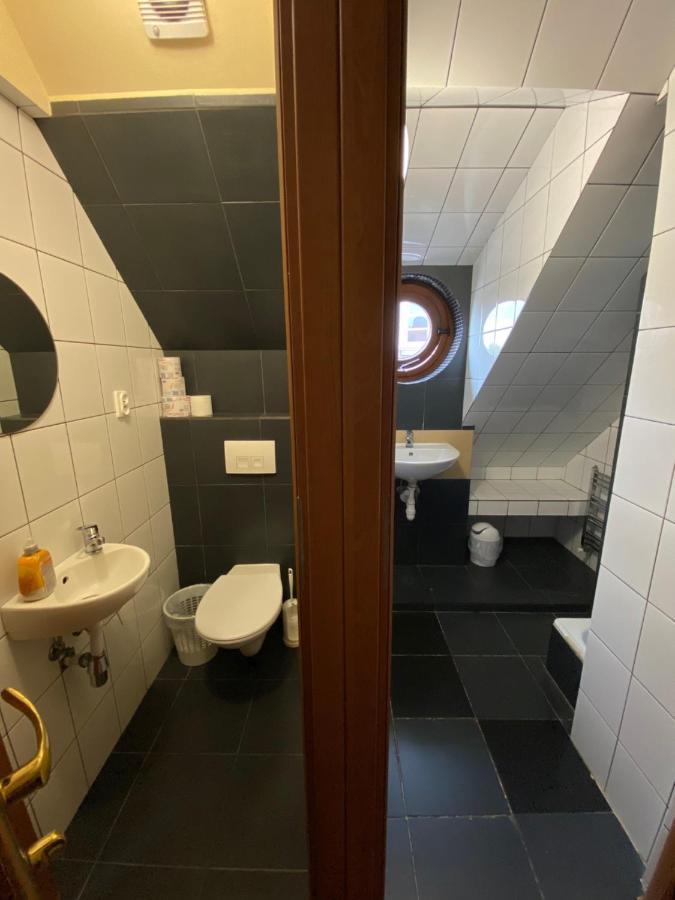 Hostel Przy Targu Rybnym Gdansk Dış mekan fotoğraf